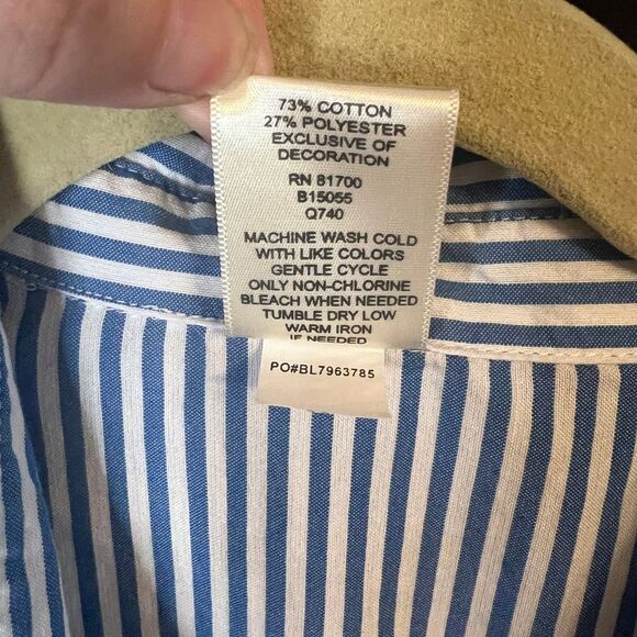 Blair blue & white stripe button down embroidered flowers & bees Size Large - Picture 5 of 6